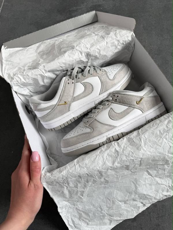 Nike Dunk Low Grey Suede