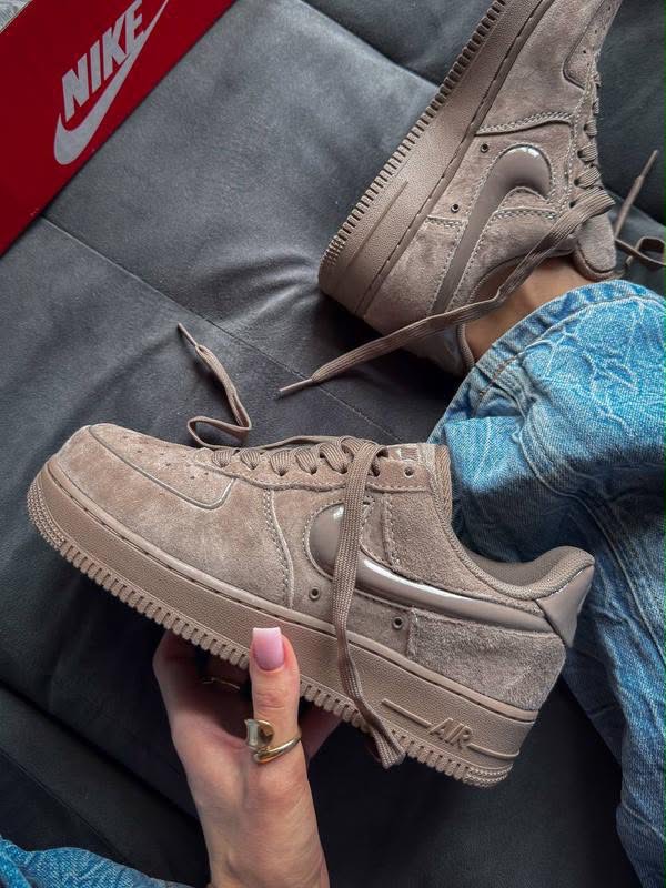 Nike Air Force 1 Taupe Suede