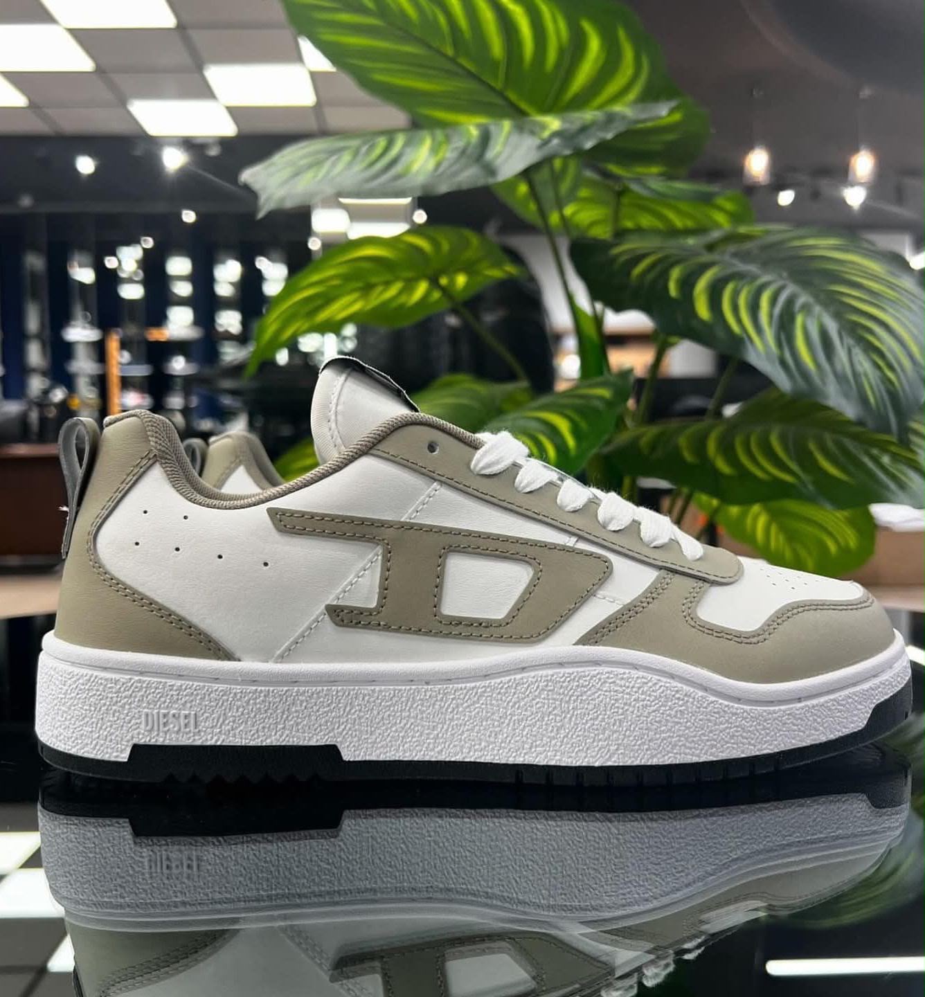Diesel S-Ukiyo V2 Low Taupe White