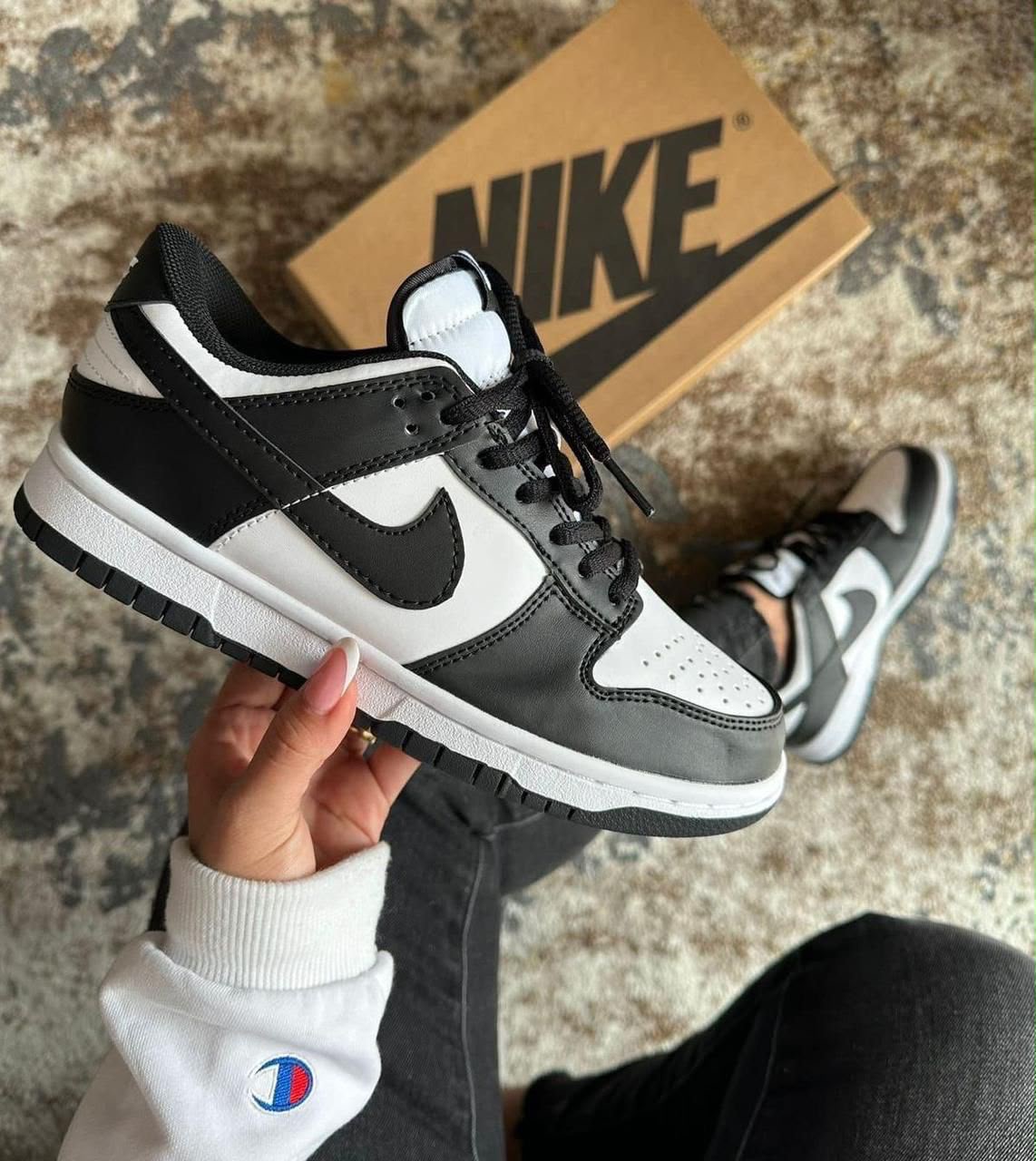 Nike Dunk Low Panda