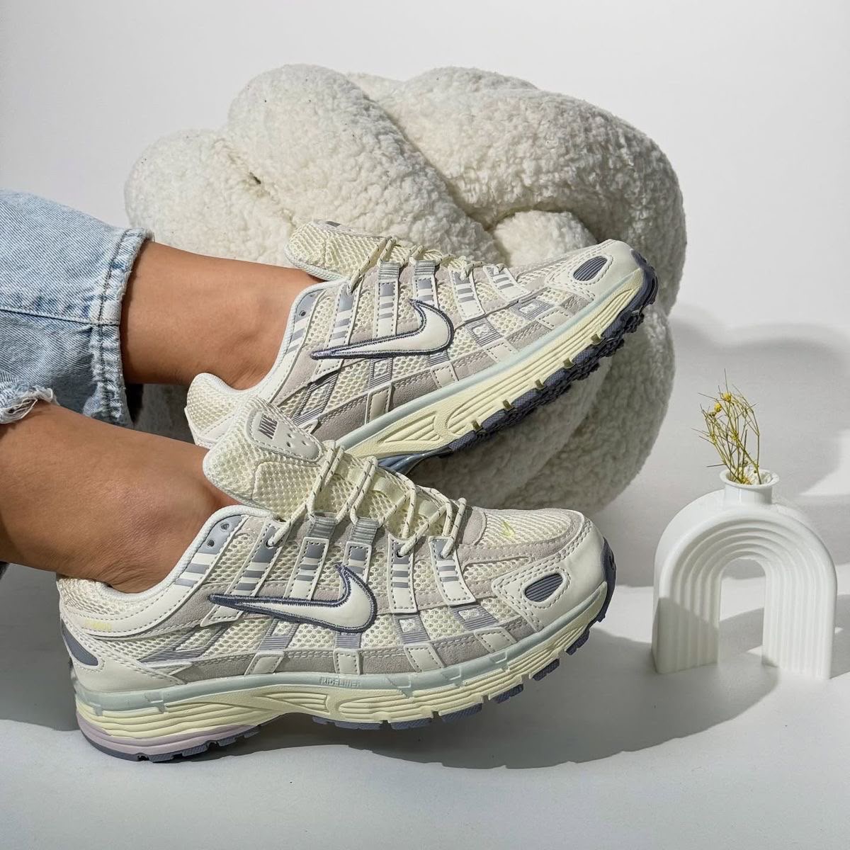 Nike P-6000 Sail Grey