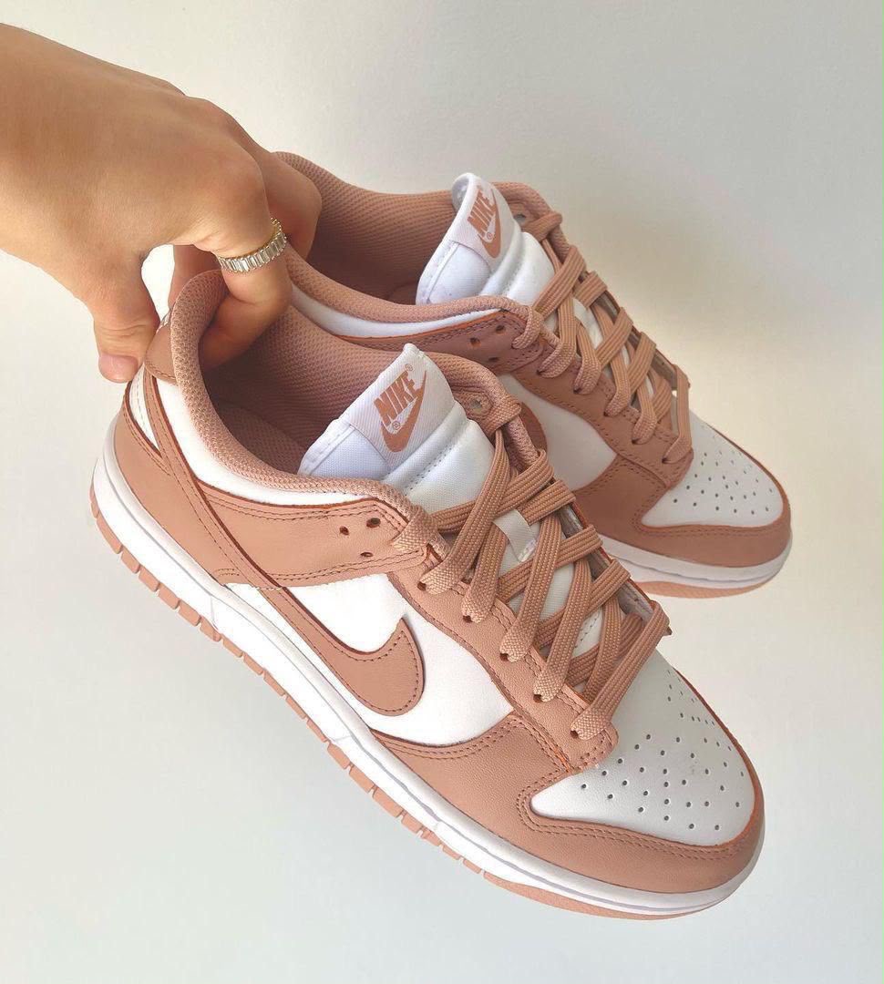 Nike Dunk Low Rose Whisper